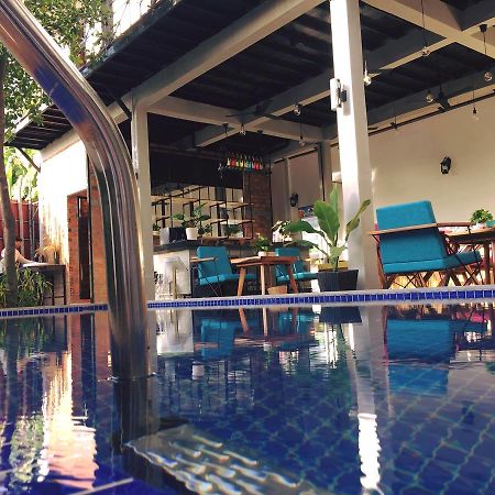 1953 Siem Reap Hostel Esterno foto